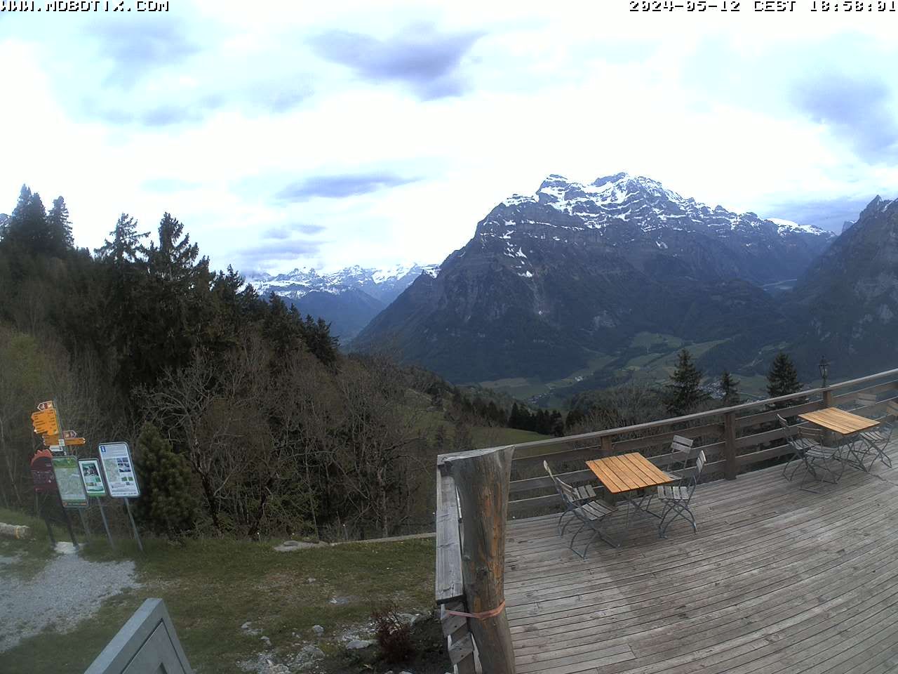 Naturfreundehaus Fronalp, Skigebiet Schilt oberhalb Mollis, Glarnerland, Schweiz